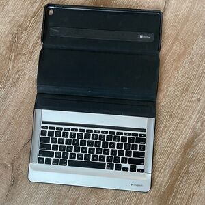 Logitech Create Backlit Keyboard Case for the 12.9-inch iPad Pro